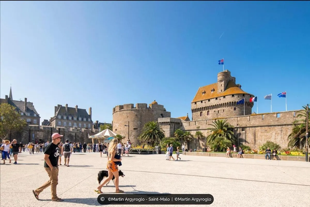 Studio Centre Ville Proche Plages Et Commerces Σεν Μαλό Γαλλία