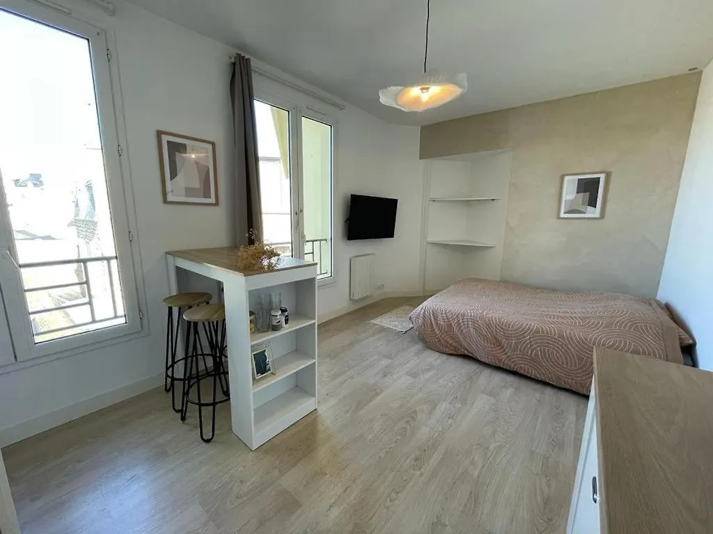 Studio Centre Ville Proche Plages Et Commerces Σεν Μαλό Σεν Μαλό